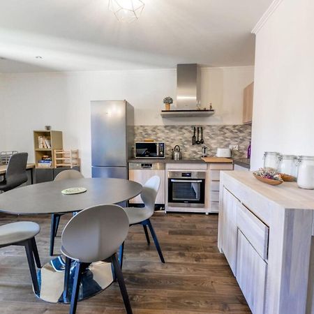 3-Star Rated Apartment In The Heart Of The Old Town With A View Анси Экстерьер фото