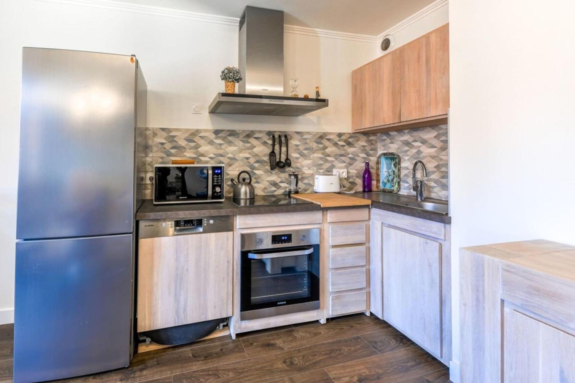 3-Star Rated Apartment In The Heart Of The Old Town With A View Анси Экстерьер фото